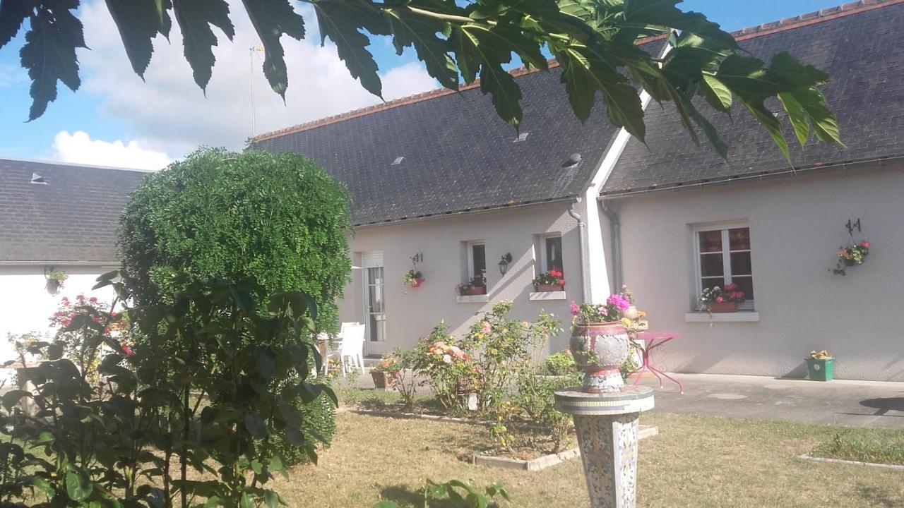 Le Clos Des Roses Civray-de-Touraine Dış mekan fotoğraf